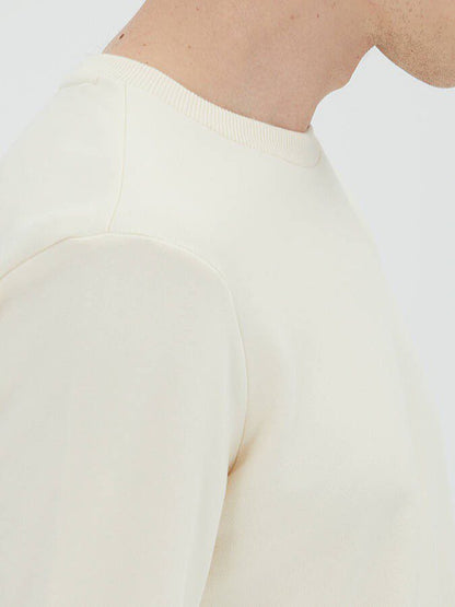 Ecrufarbenes Sweatshirt mit Rundhalsausschnitt