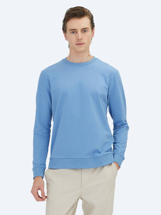 Blaues Sweatshirt mit Rundhalsausschnitt