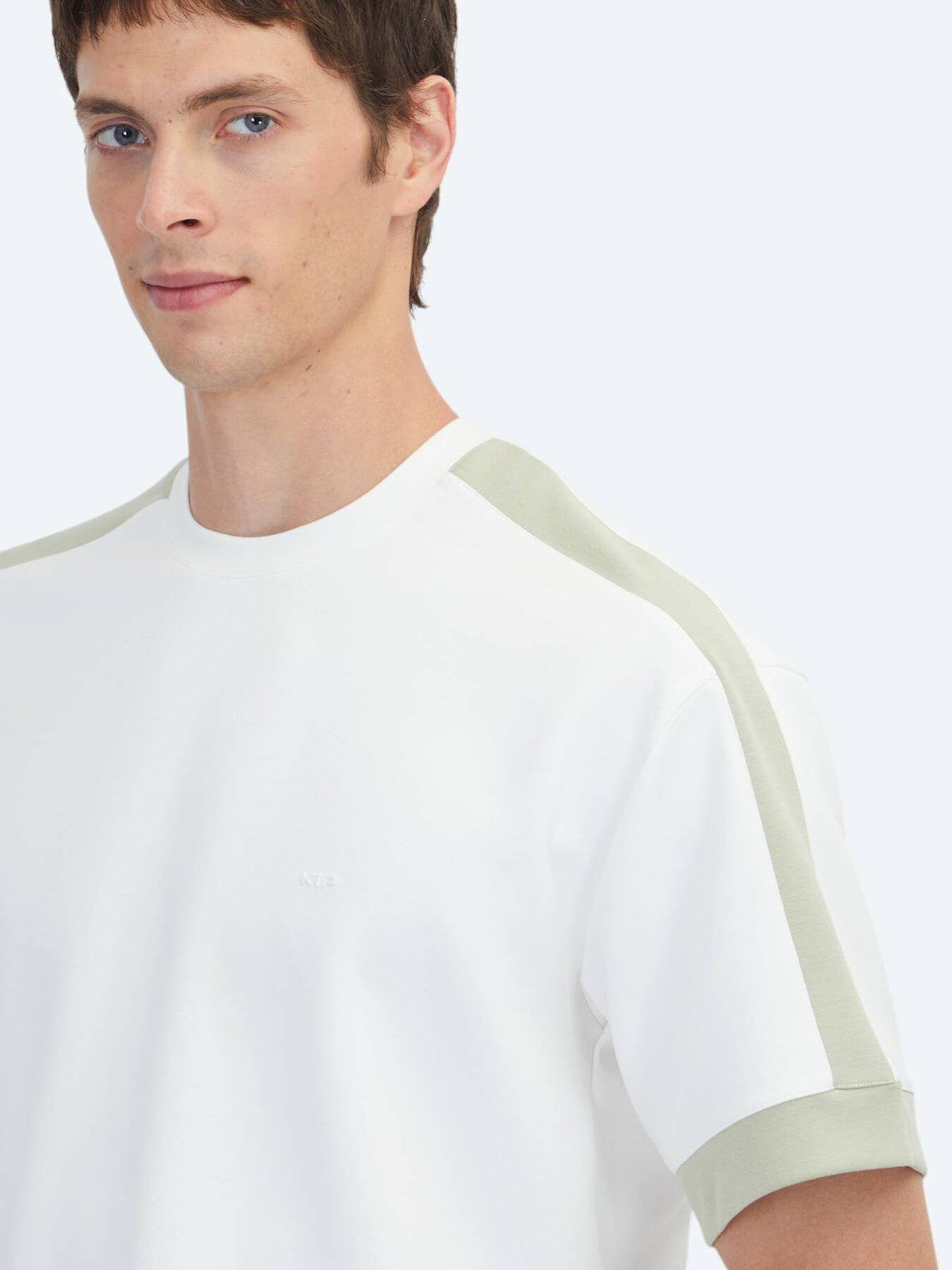 Ecru Unifarben T-Shirt