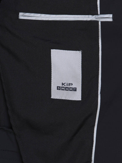 Schwarzer gestreifter Anzug modern fit