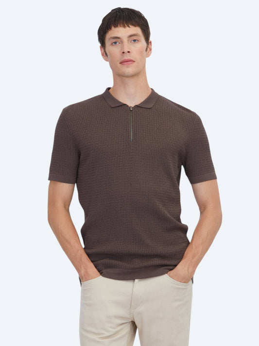 Braune Strickmode
