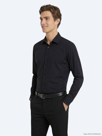 Schwarzes schlichtes Regular Fit Strickshirt