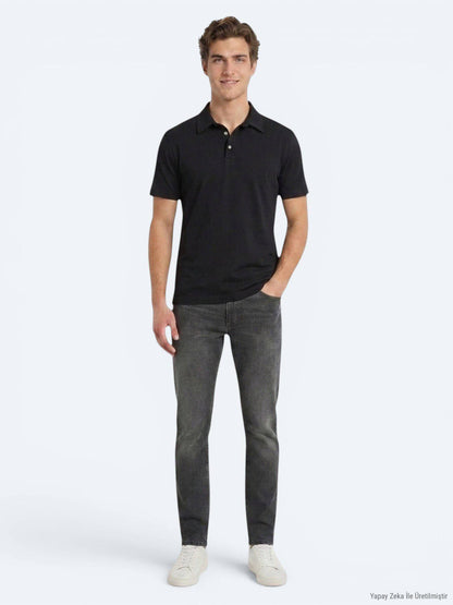 Schwarzes Baumwoll-Misch-T-Shirt