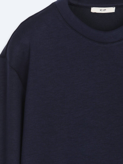 Marineblaues schlichtes Sweatshirt