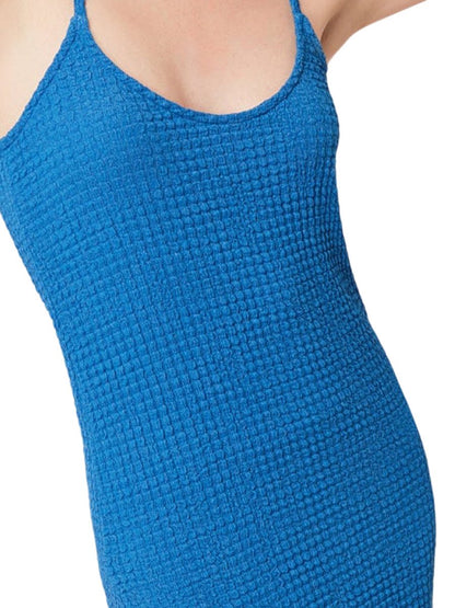 Kleid mit dünnen Trägern
