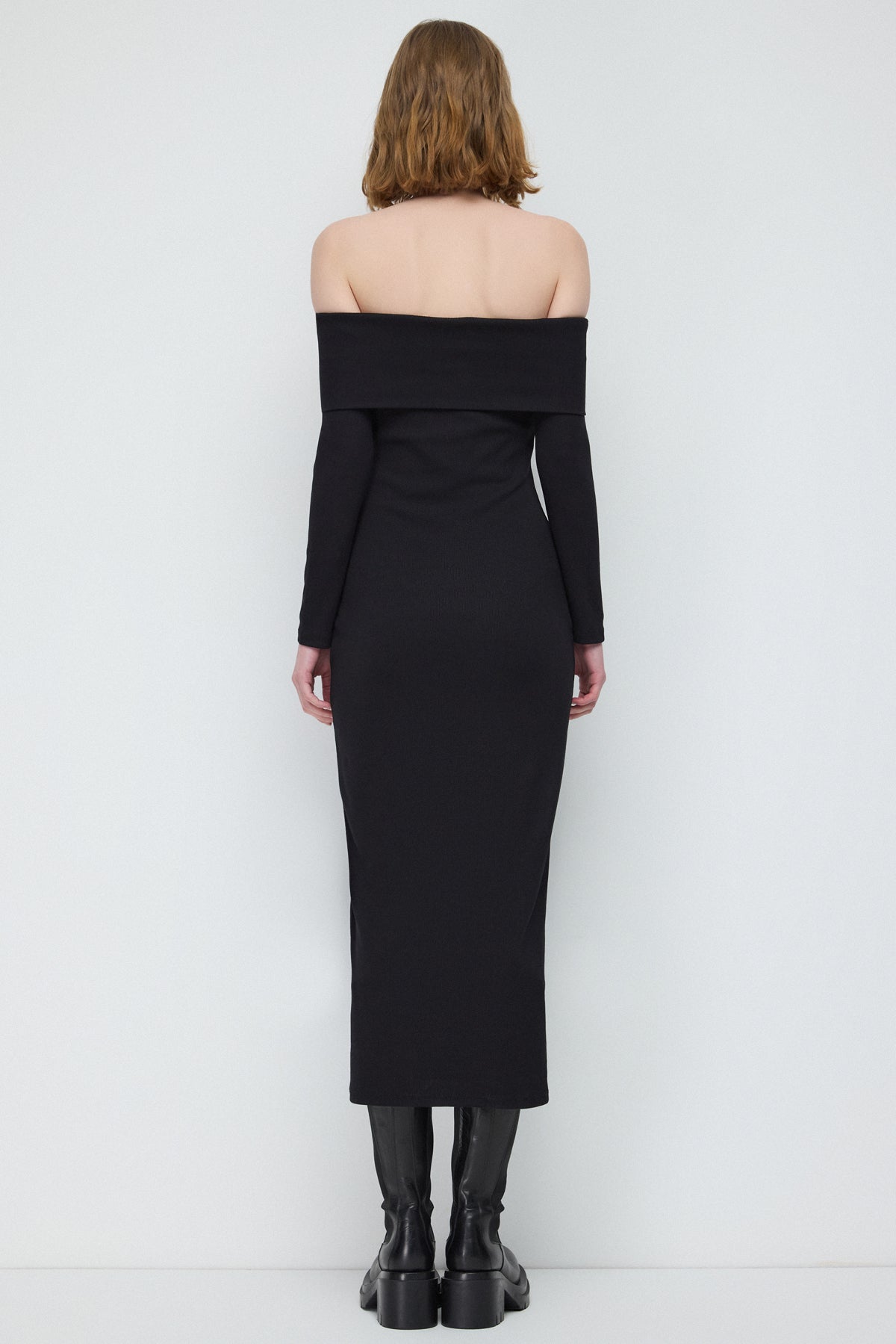 Schulterfreies Midikleid