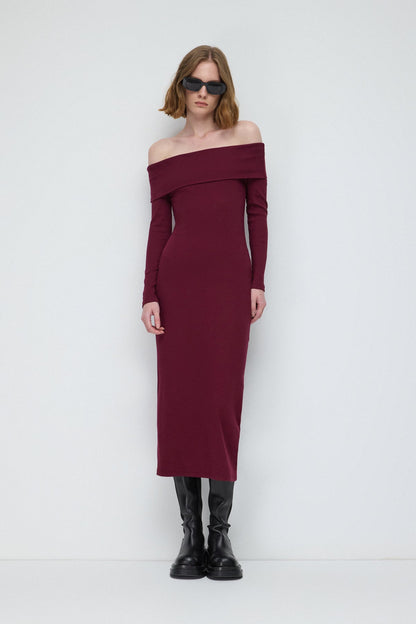 Schulterfreies Cord-Midikleid