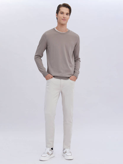 Rundhals Pullover aus Strick