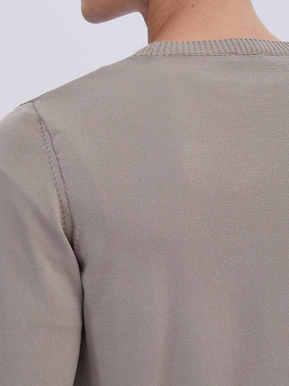 Rundhals Pullover aus Strick