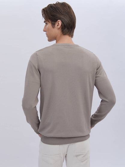 Rundhals Pullover aus Strick