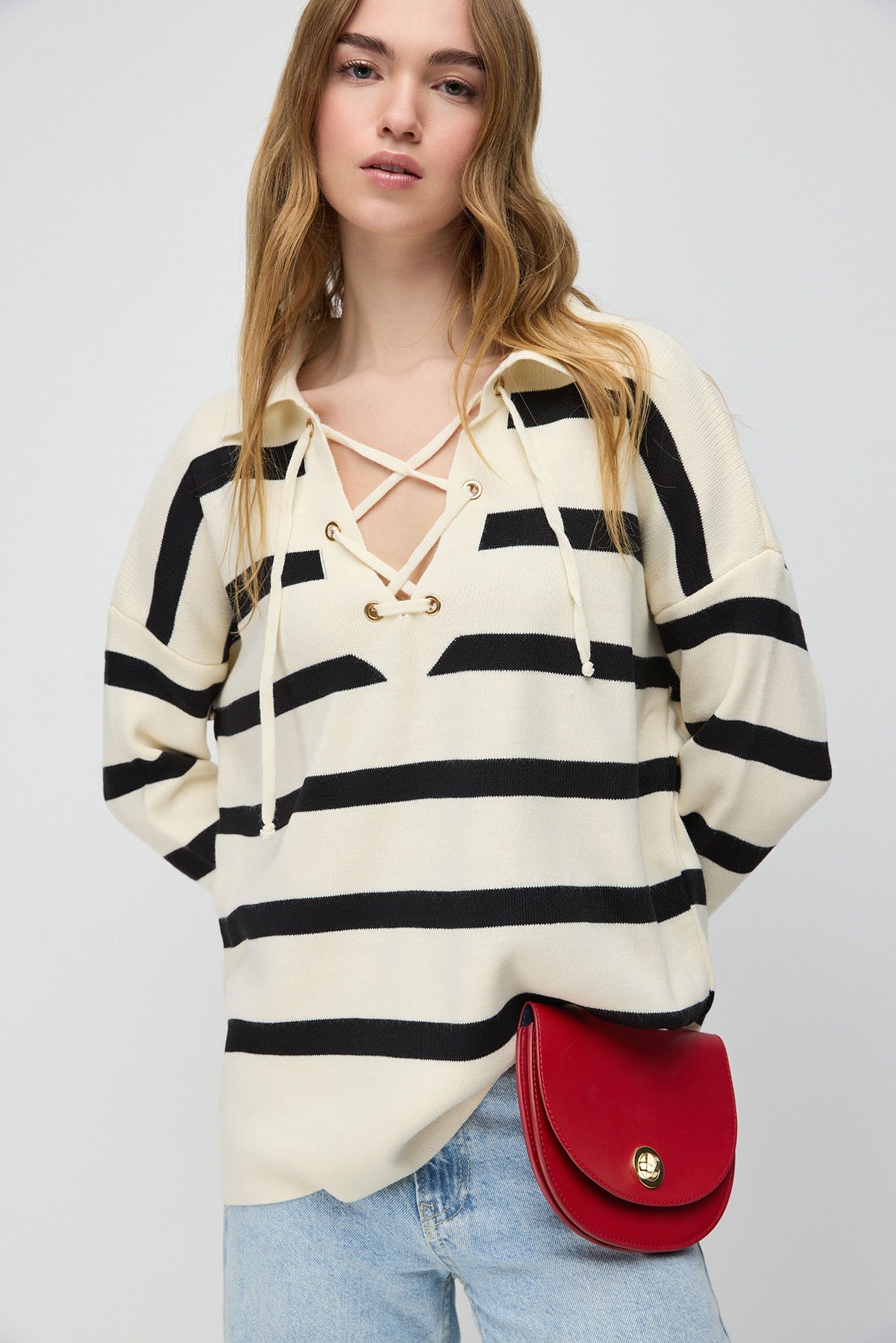 Gestreifter Strickpullover