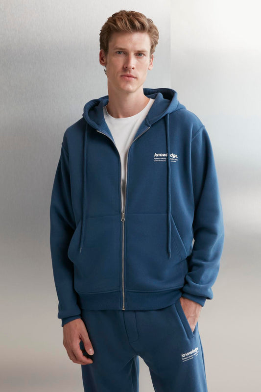 AKSEL Oversize Sweatshirt
