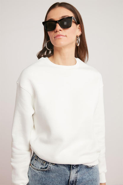 ALFREDA Lockeres Strick-Sweatshirt