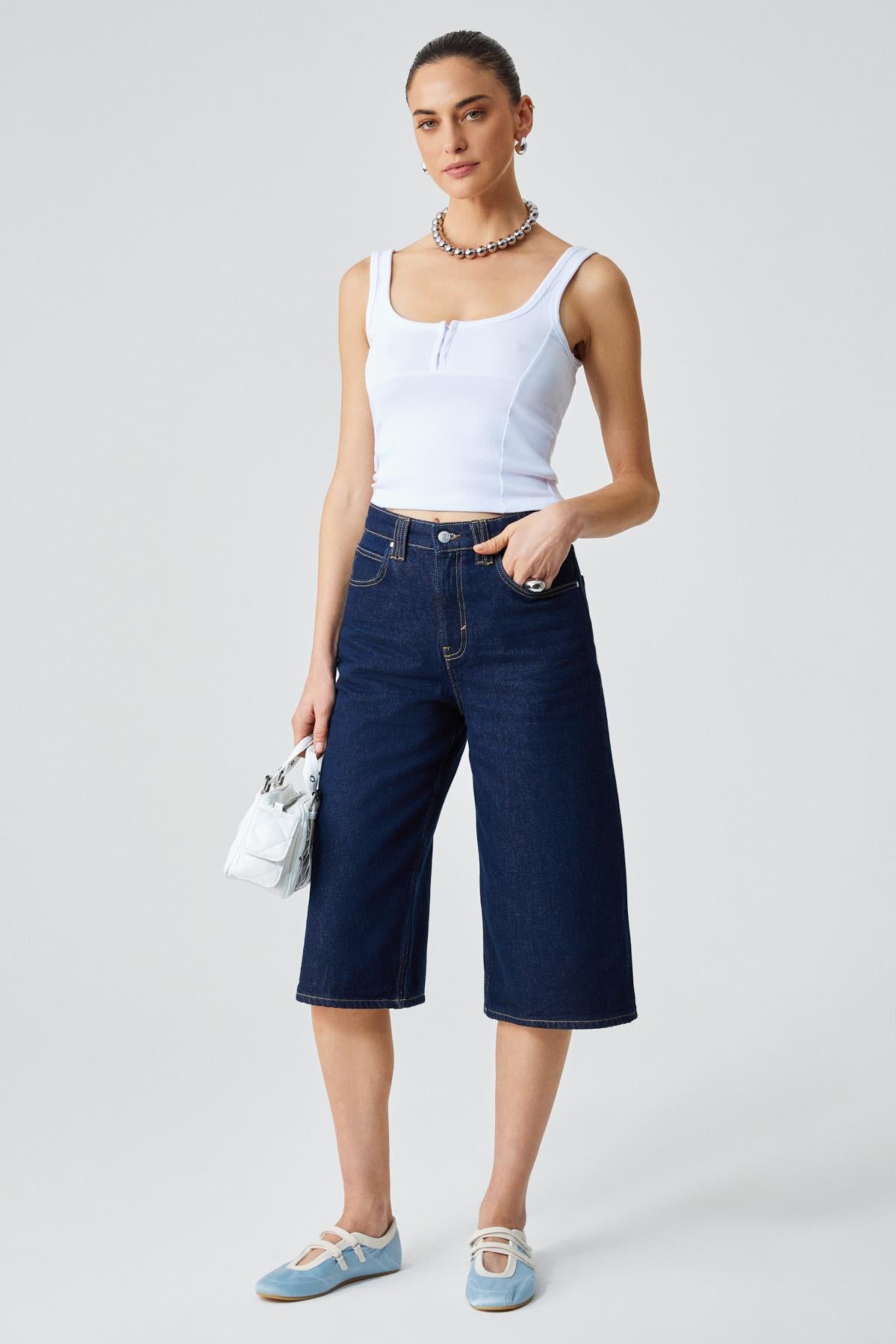 ALYONA Damen Slim-Fit Weste U-Ausschnitt