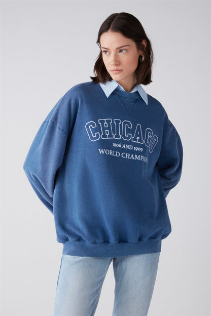 AMELIA Relaxed Oversize Sweatshirt