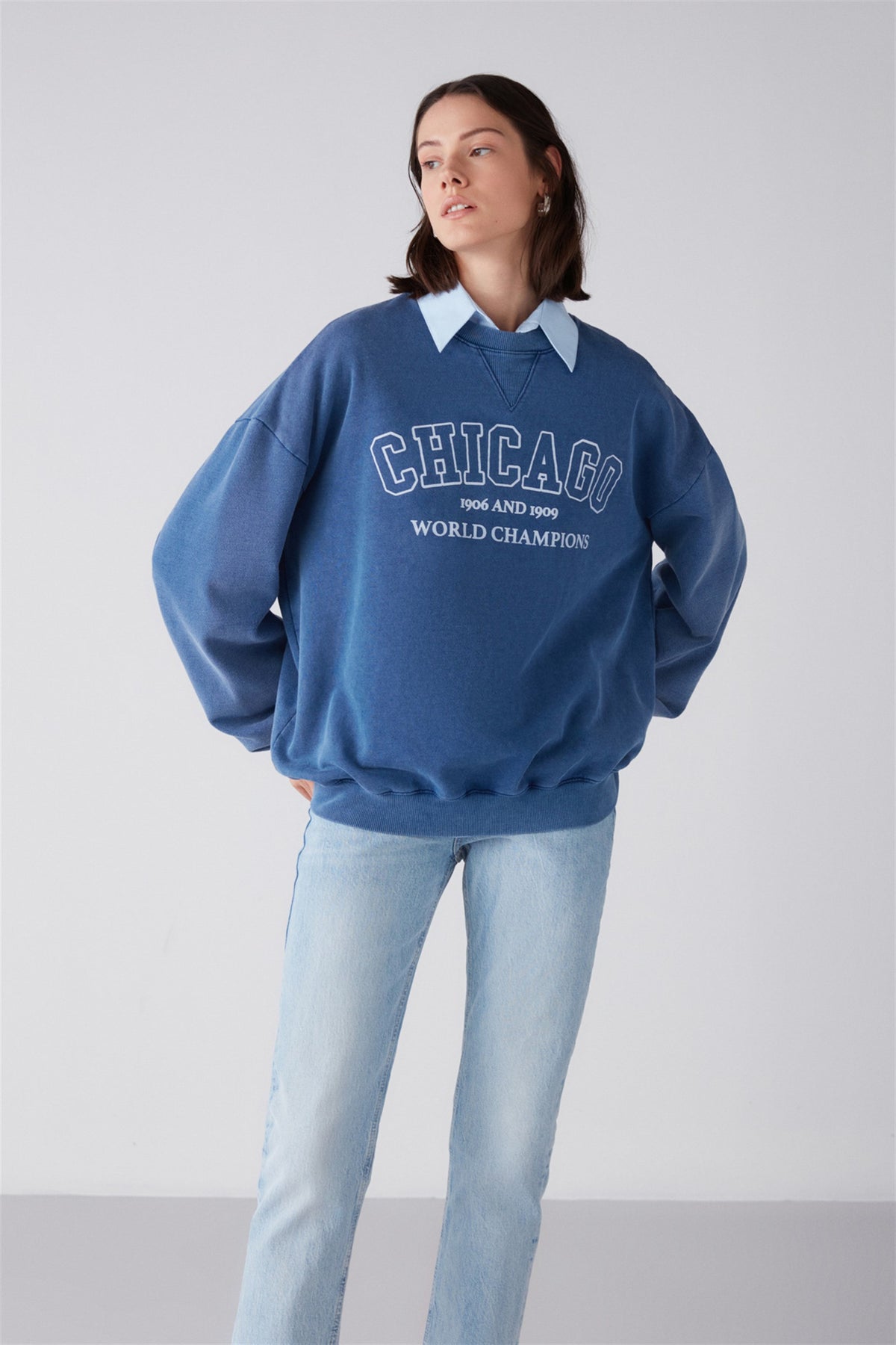 AMELIA Relaxed Oversize Sweatshirt