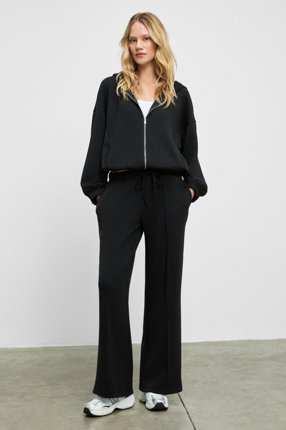 GRIMELANGE AMOURA Damen Kapuzen-Zip-Sweat Schwarz
