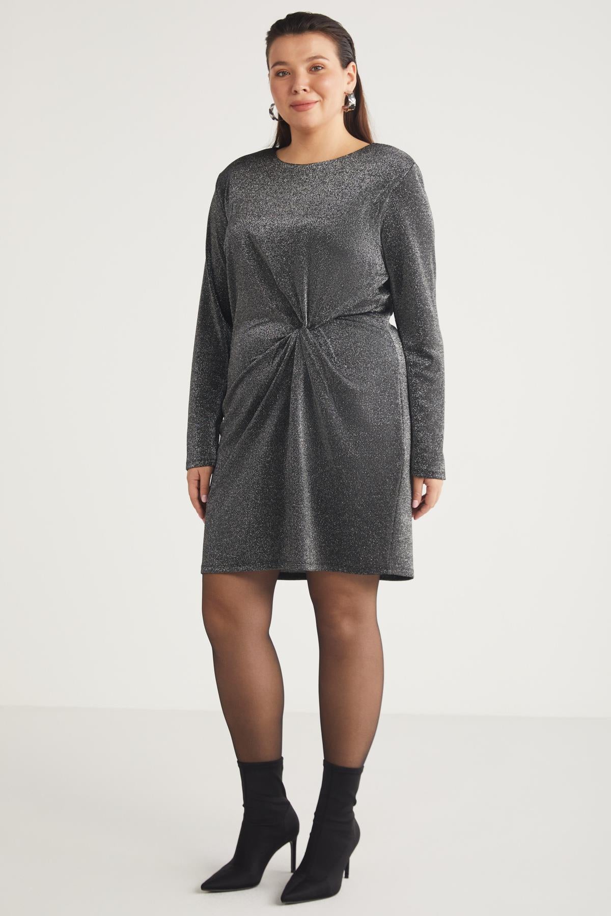 ETHIQUET ANDIEBB Große Größen Glitzerkleid Grau