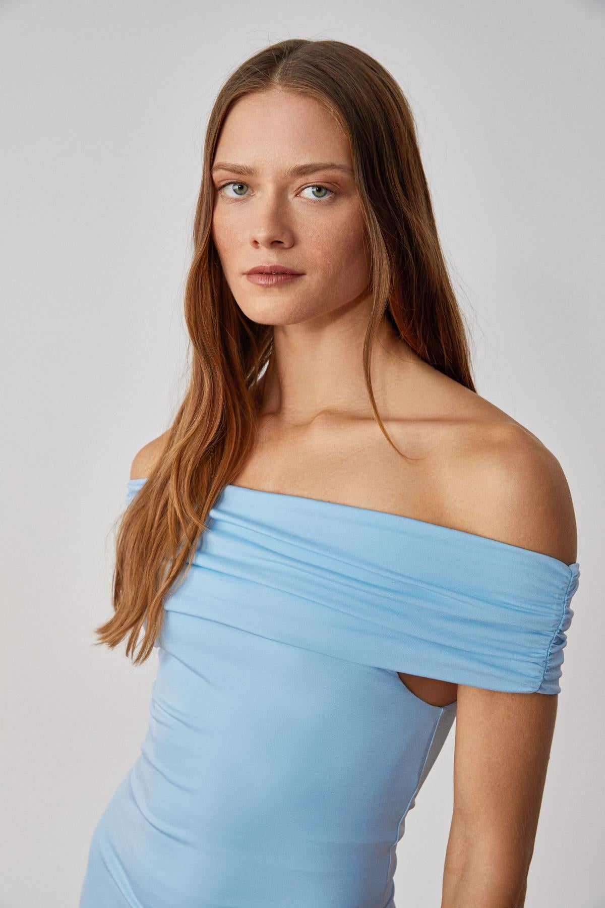 ETHIQUET ANKALA Damen Carmen-Ausschnitt Kleid Blau