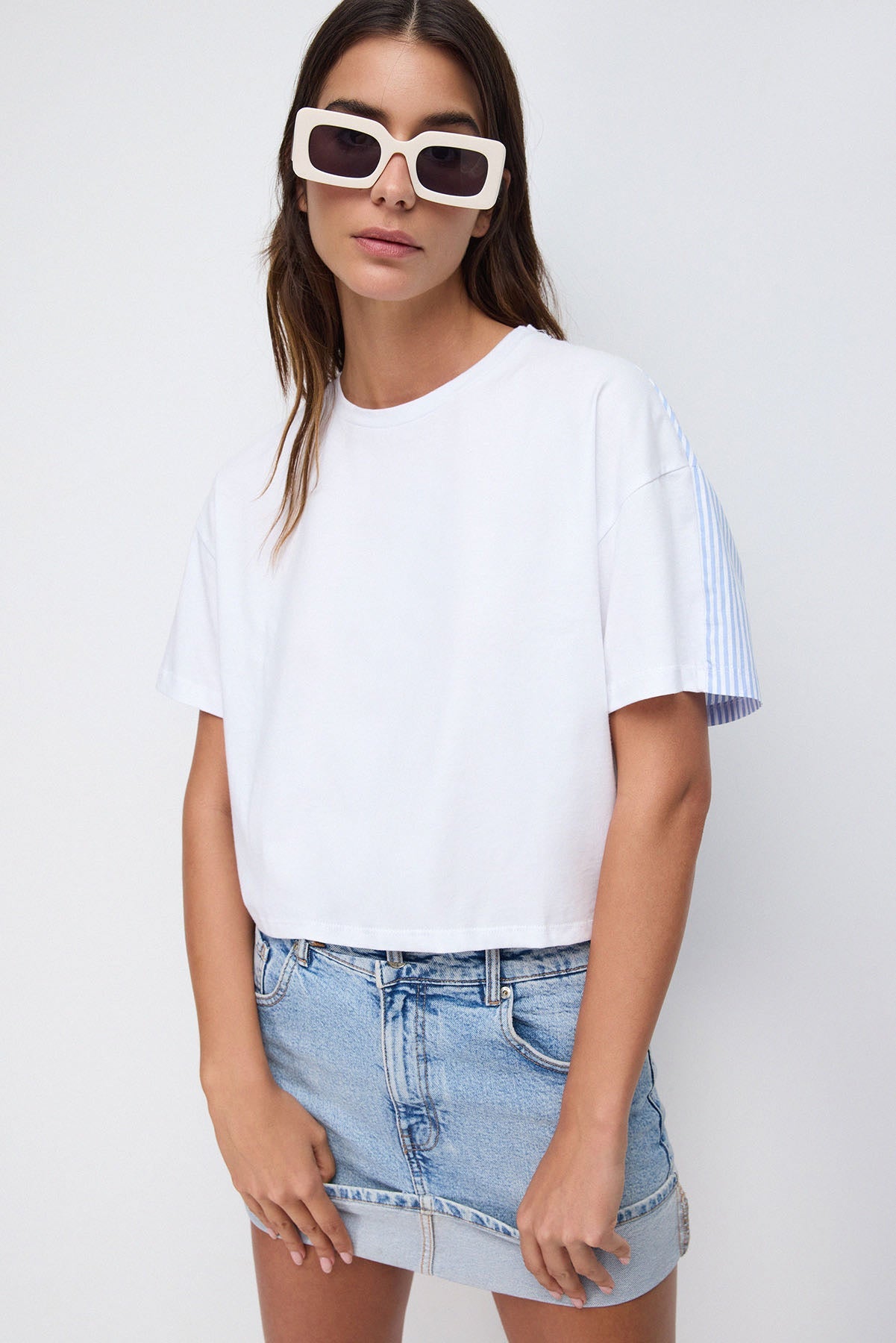 Gestreiftes Kurzarm-T-Shirt