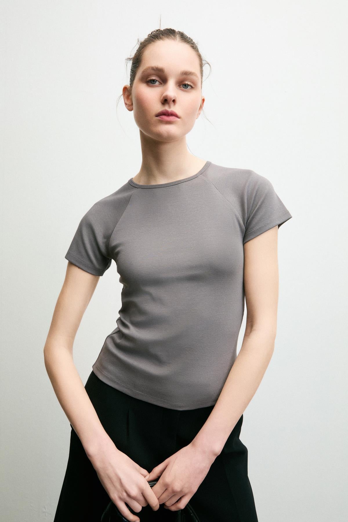Damen Soft Slim Fit T-Shirt