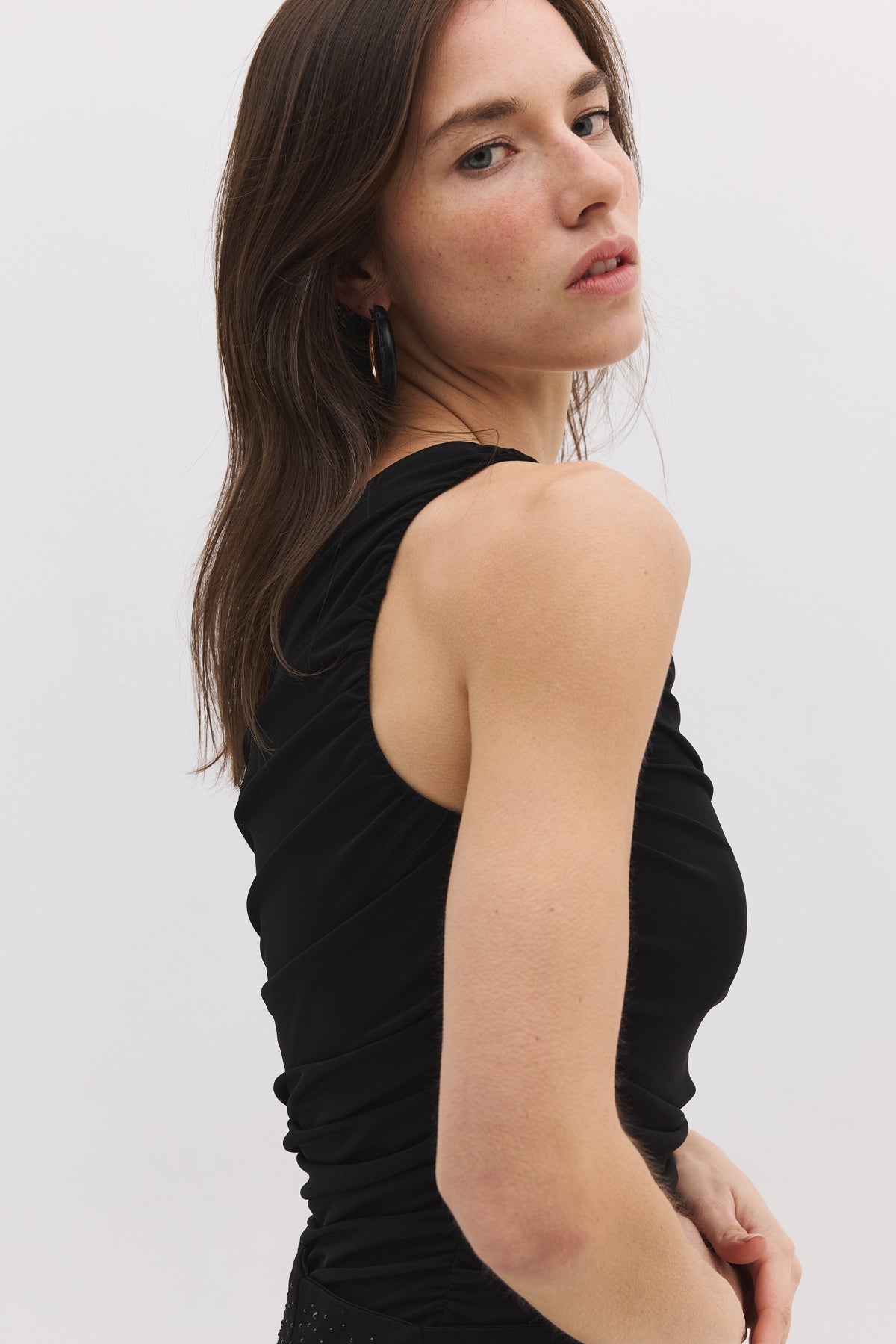 Asymmetrischer Body mit Druckknöpfen