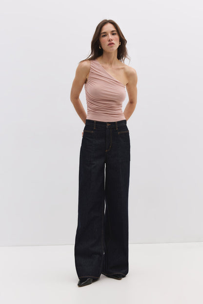 Asymmetrischer Body mit Druckknöpfen