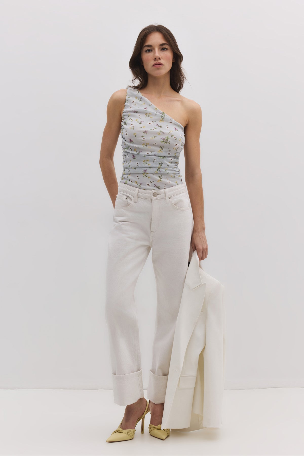 Asymmetrischer Body mit Druckknöpfen