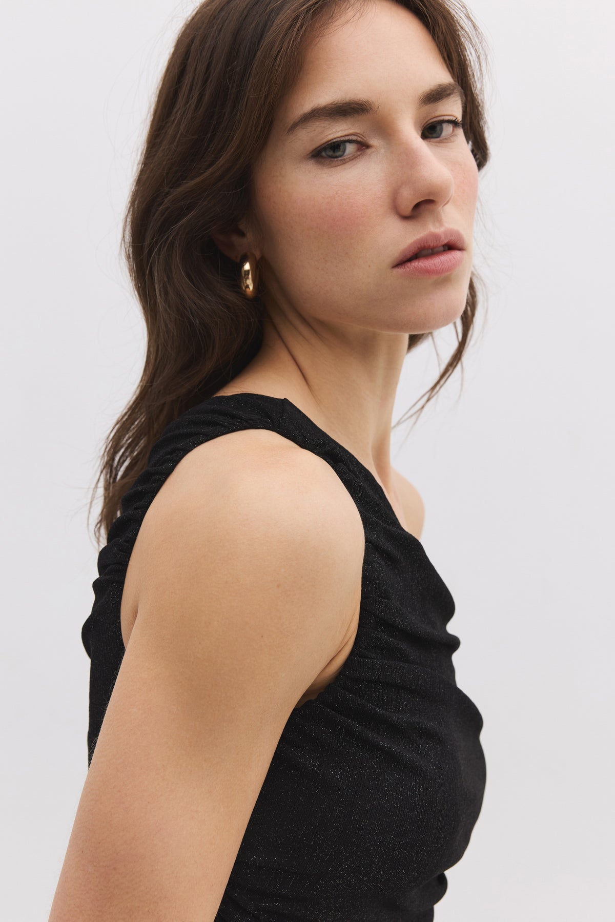 Asymmetrischer Body mit Druckknöpfen