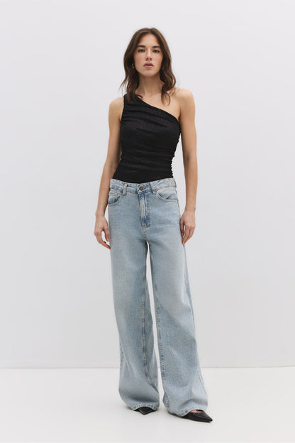 Asymmetrischer Body mit Druckknöpfen