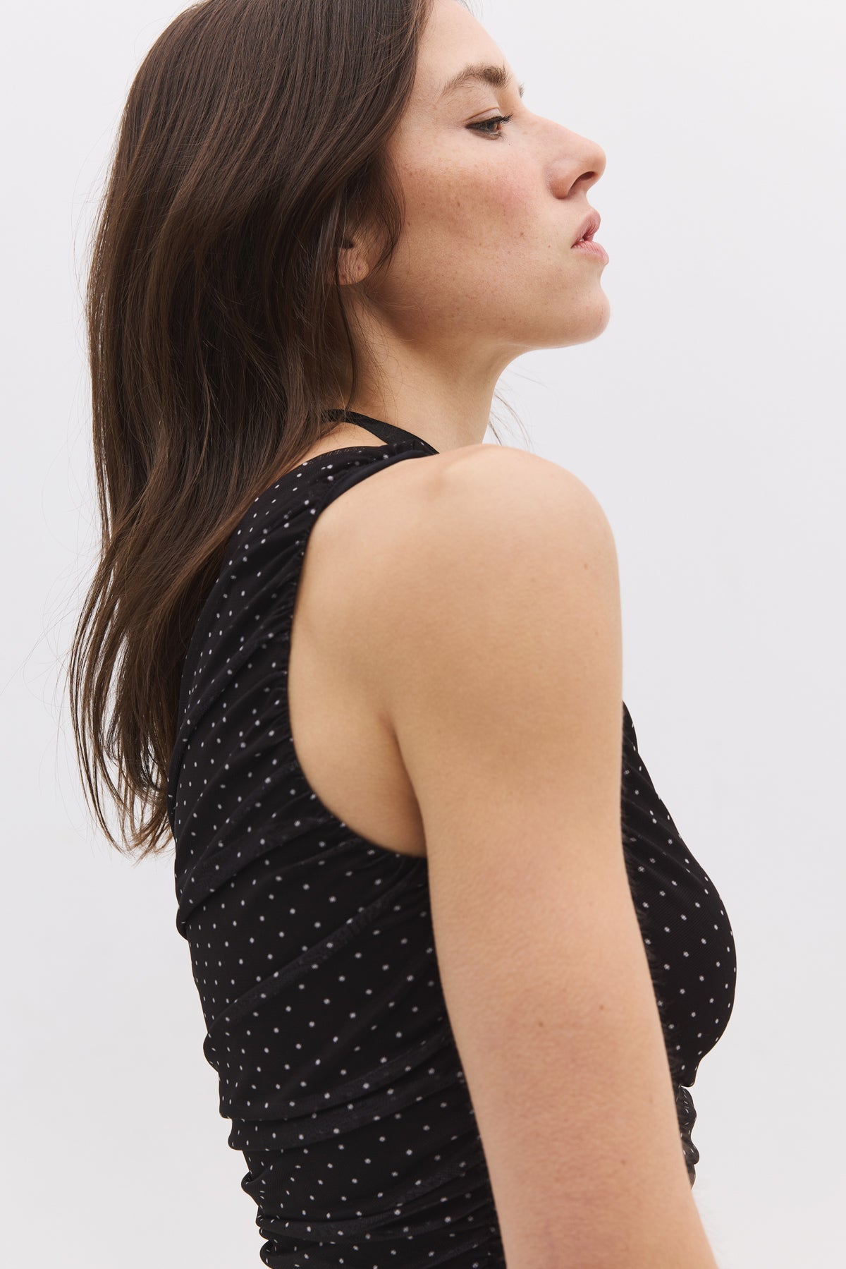 Asymmetrischer Body mit Druckknöpfen