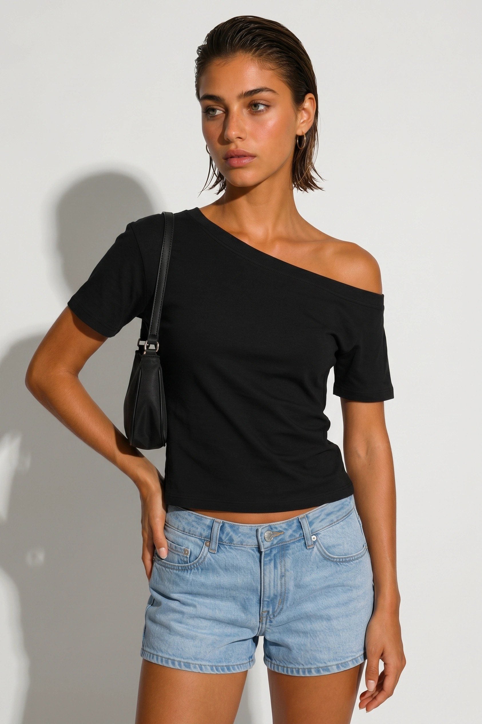 Asymmetrisches Kurzarm-Baumwollshirt