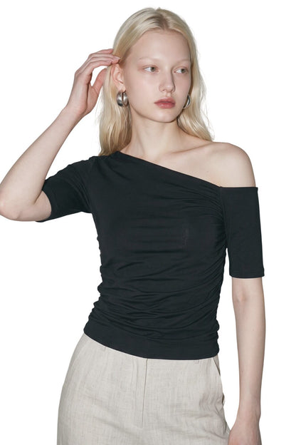 Asymmetrisches Rüschenshirt mit kurzen Ärmeln