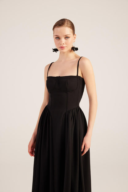 Langkleid mit Trägern