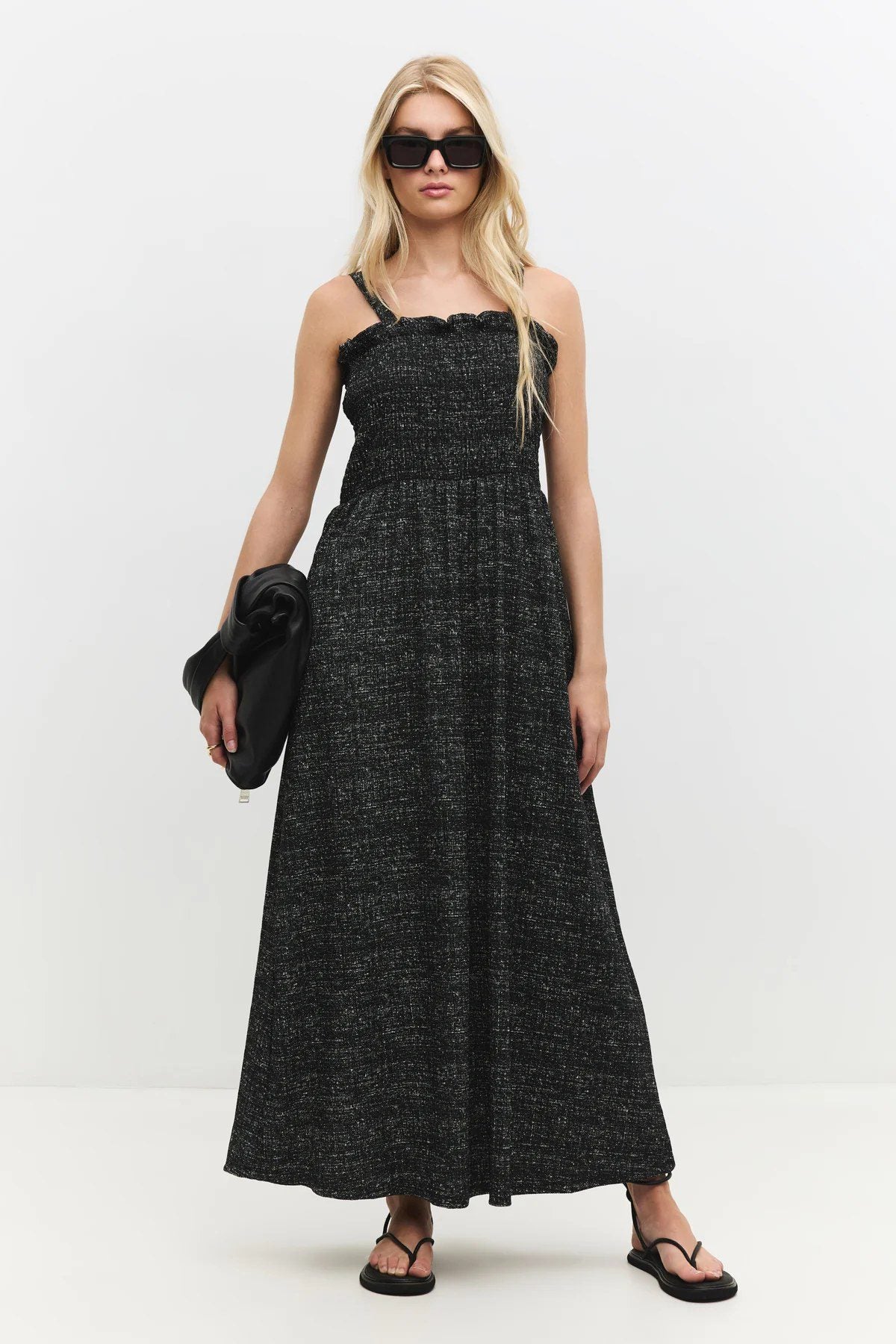 Trägerloses langes Kleid