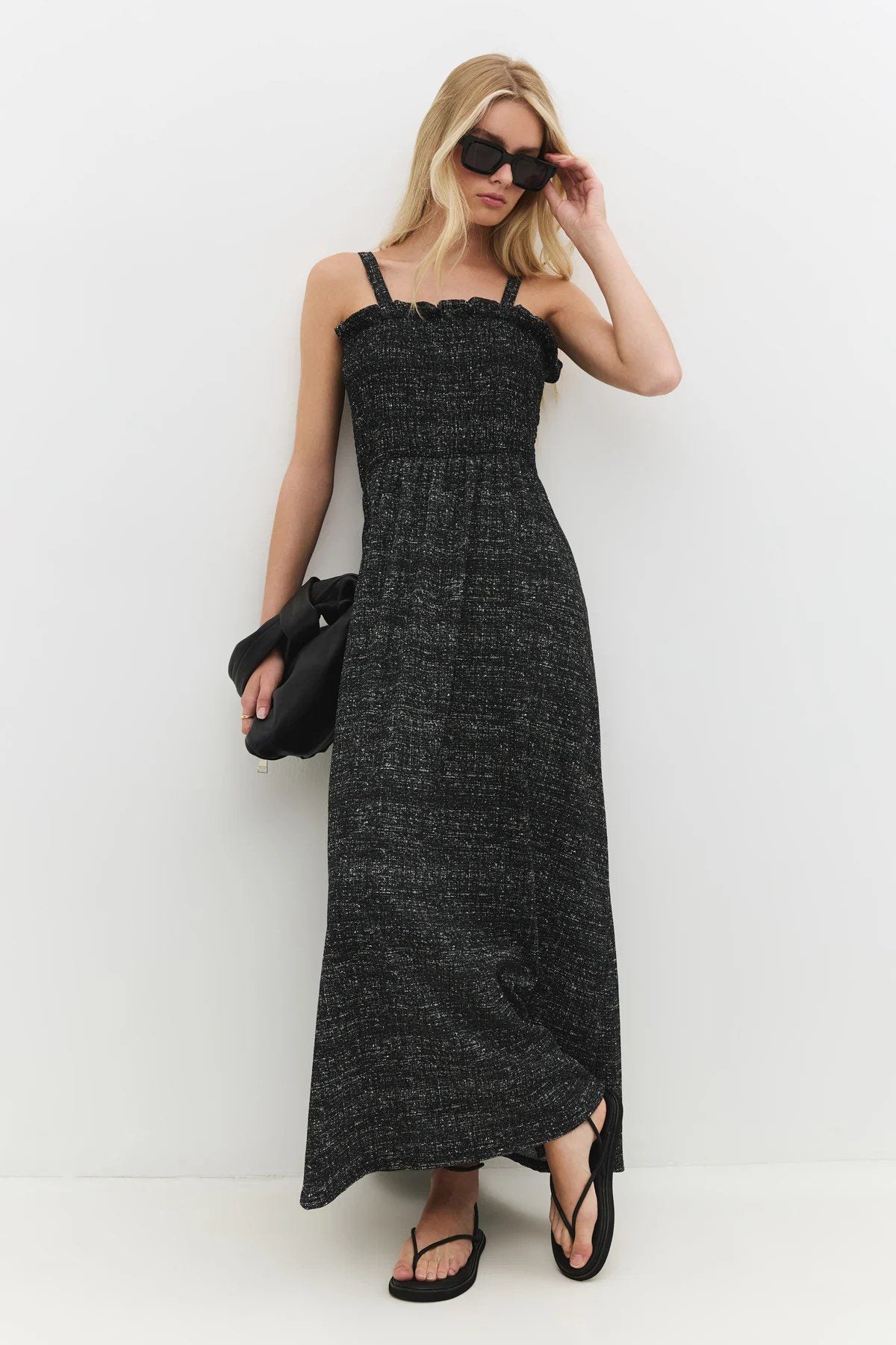 Trägerloses langes Kleid