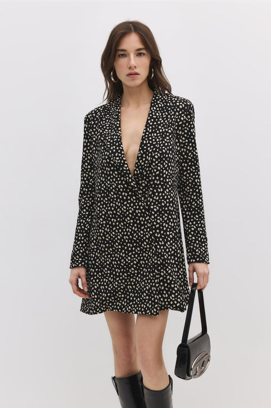 Gefüttertes Jackenkleid