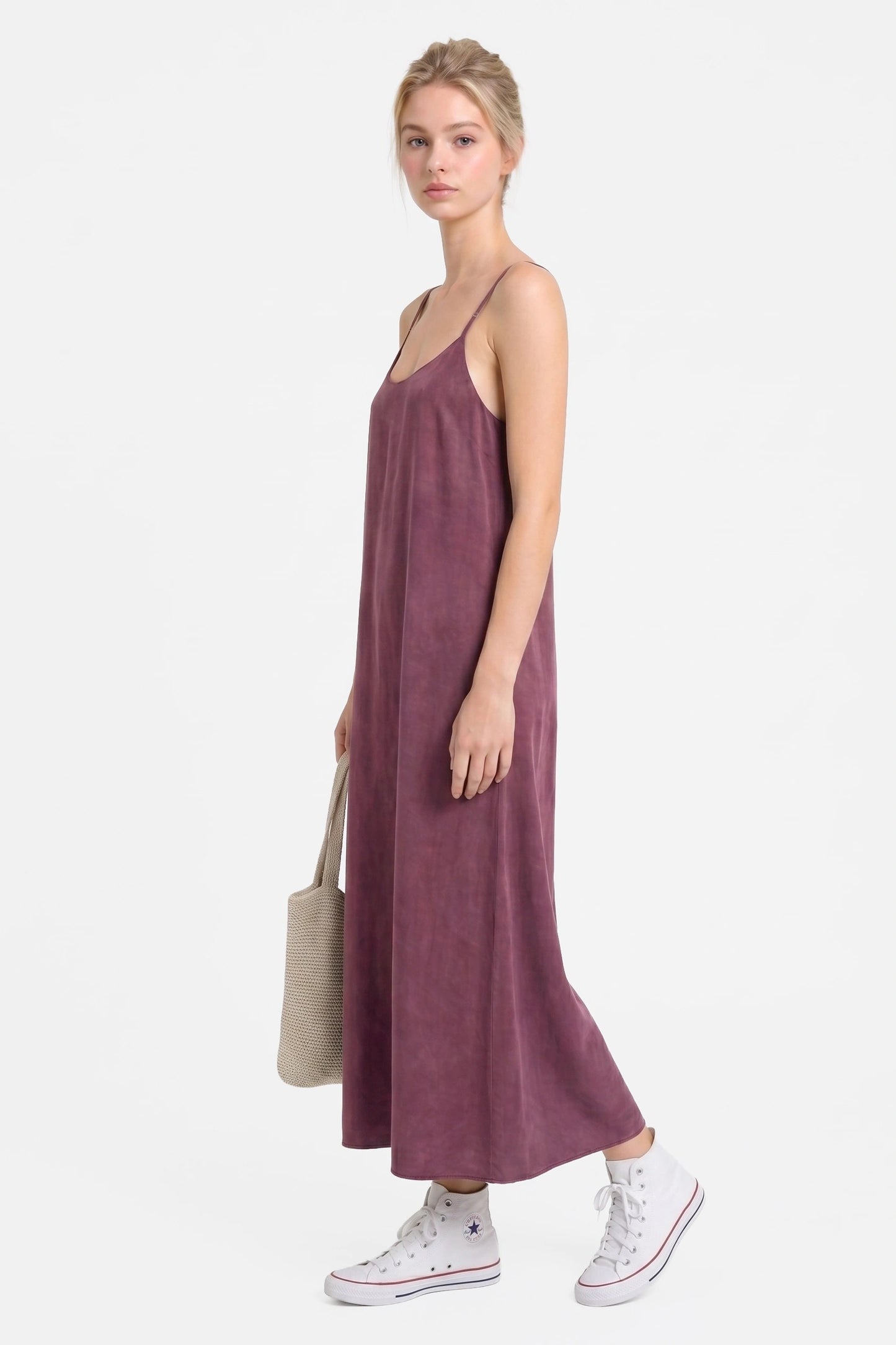 Verstellbares Midi-Kleid mit feinen Trägern