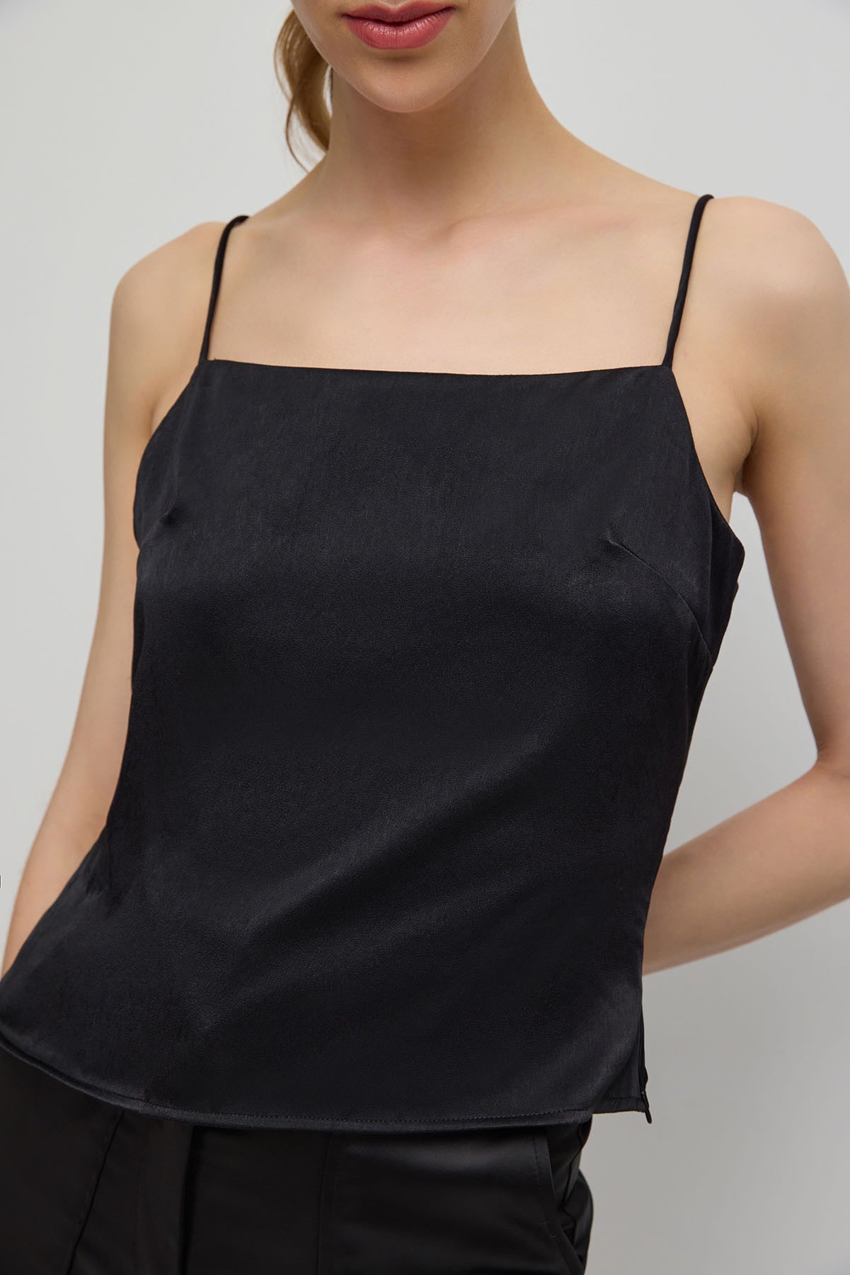 Bluse mit Spitzendetails