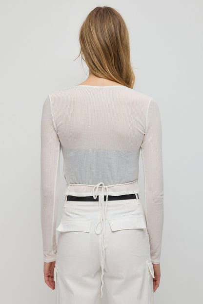 Kurze Bluse mit Bindedetail