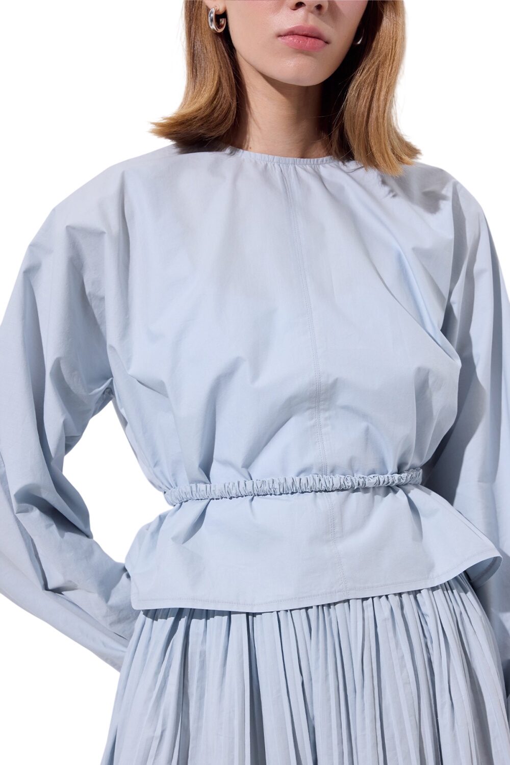 Kurze Bluse mit Bindedetail, schwarz