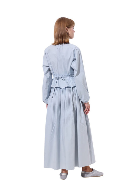 Kurze Bluse mit Bindedetail, schwarz