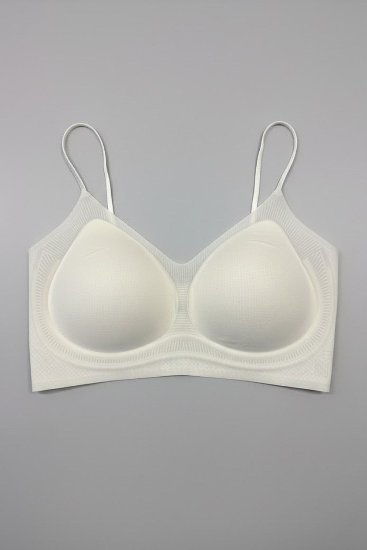 Nahtloser Laser-Träger-BH mit Polster C26235 Creme