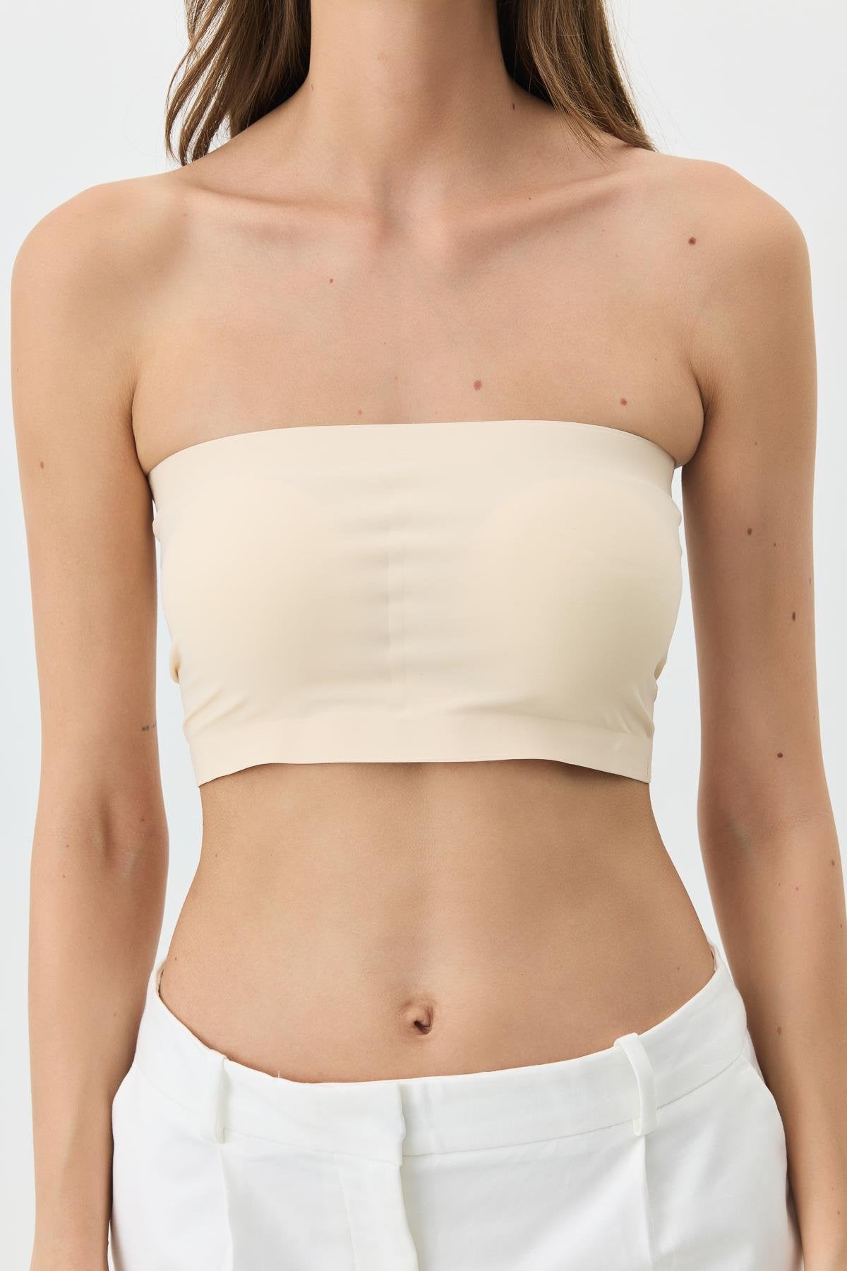 Nahtloser Laser-Cut Bustier mit Polstern 1019 Beige