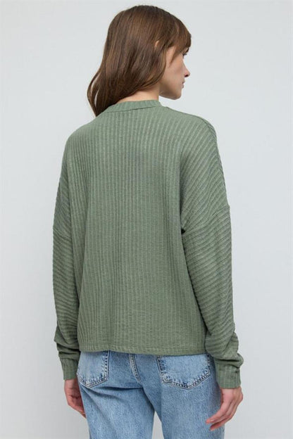 Rollkragenbluse mit langen Ärmeln