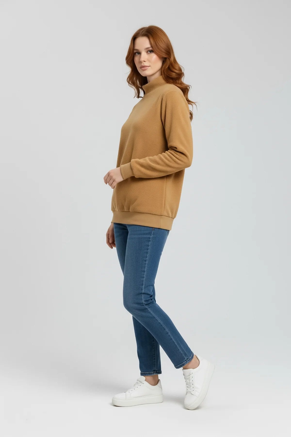 Langarm-Sweatshirt mit Rollkragen