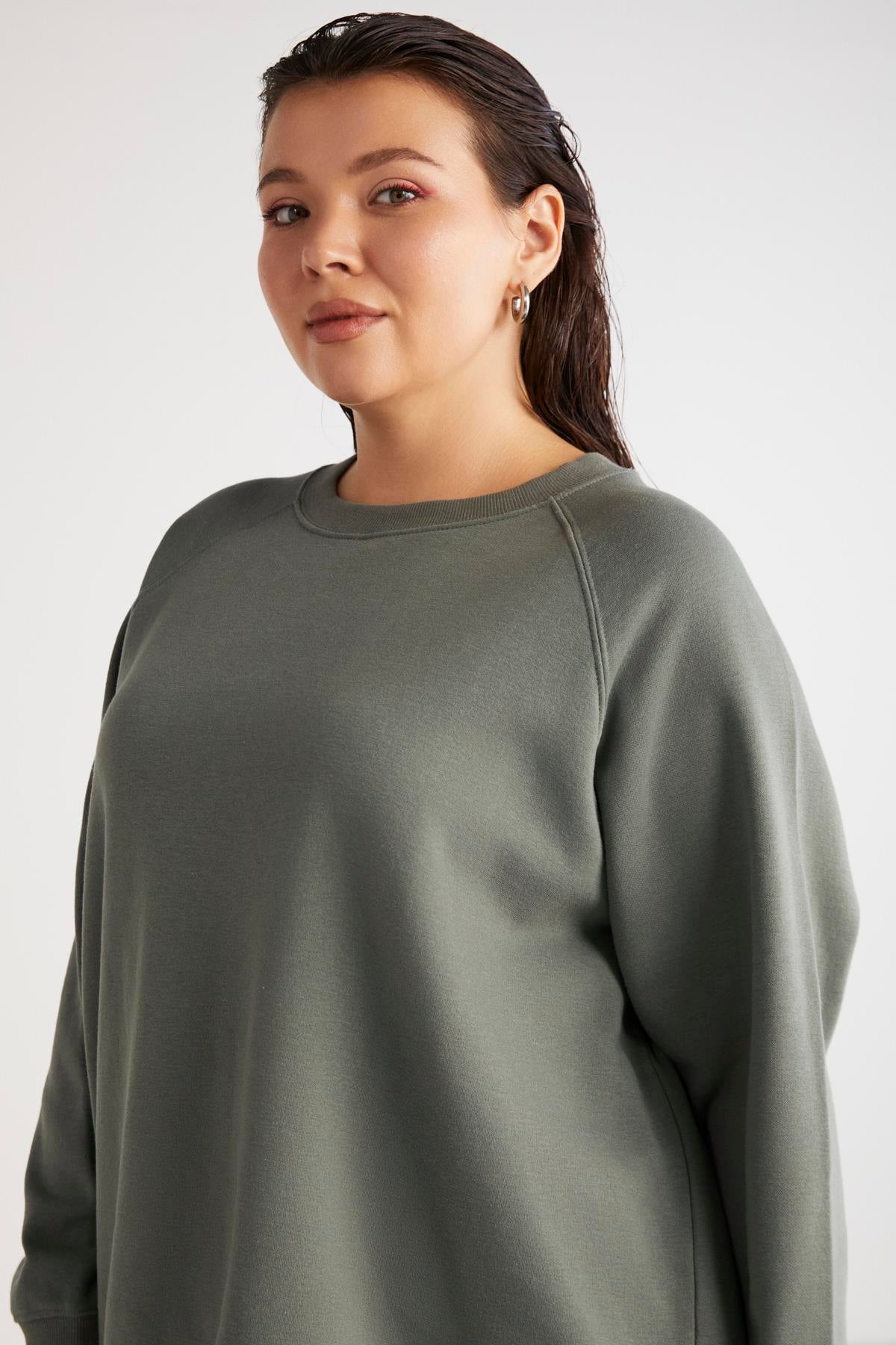 BARBORABB Sweatshirt in Großen Größen