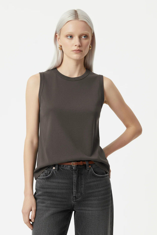 Basic Ärmelloses Rundhals-Top