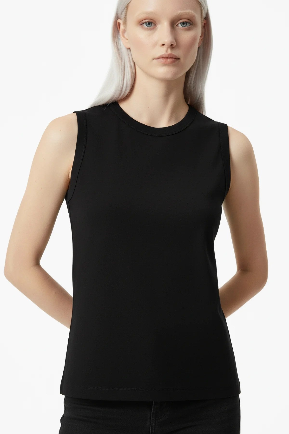 Basic Ärmelloses Rundhals-Top