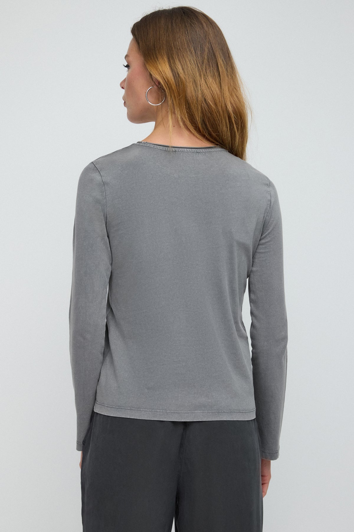 Einfaches Langarm-T-Shirt